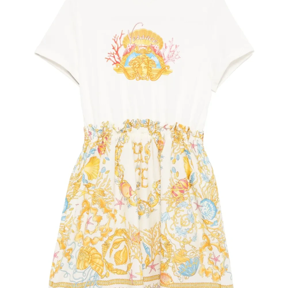 платье с графичным принтом