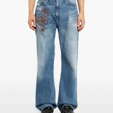 Джинсы с цветочной вышивкой