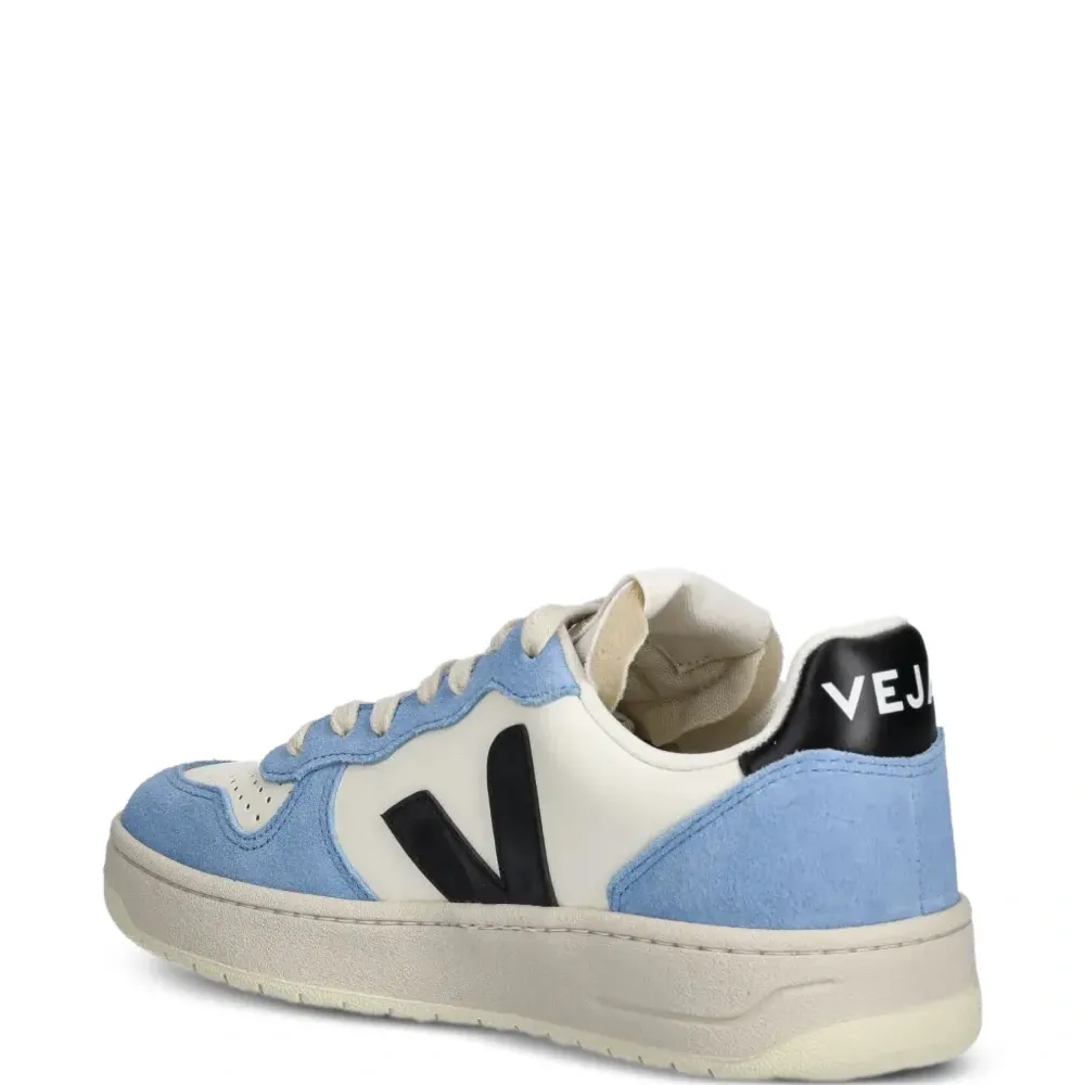 Кроссовки V-10 Кроссовки V-10