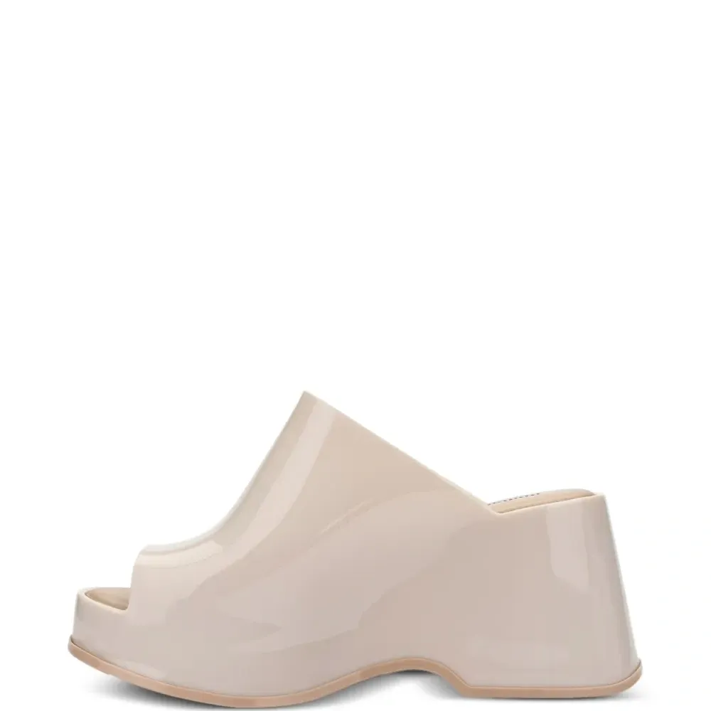 Босоножки Patty на платформе