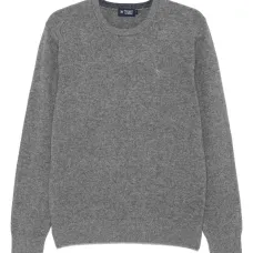 Шерстяной свитер