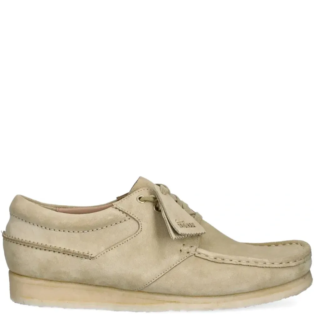 туфли на шнуровке