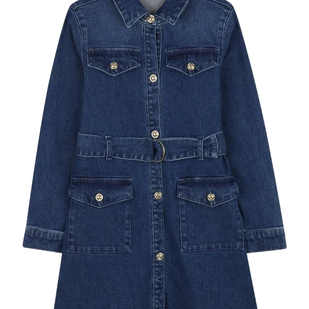 джинсовое платье-рубашка на пуговицах