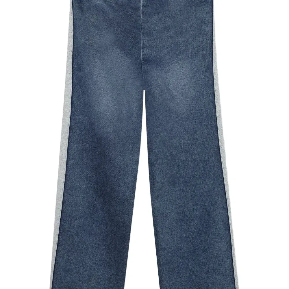 Брюки со вставками и логотипом