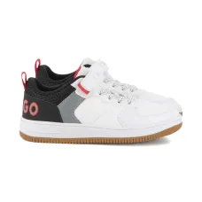 кроссовки с вышитым логотипом