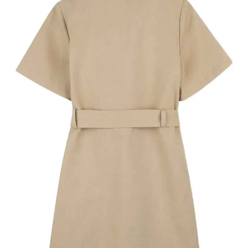 Двубортное платье с поясом