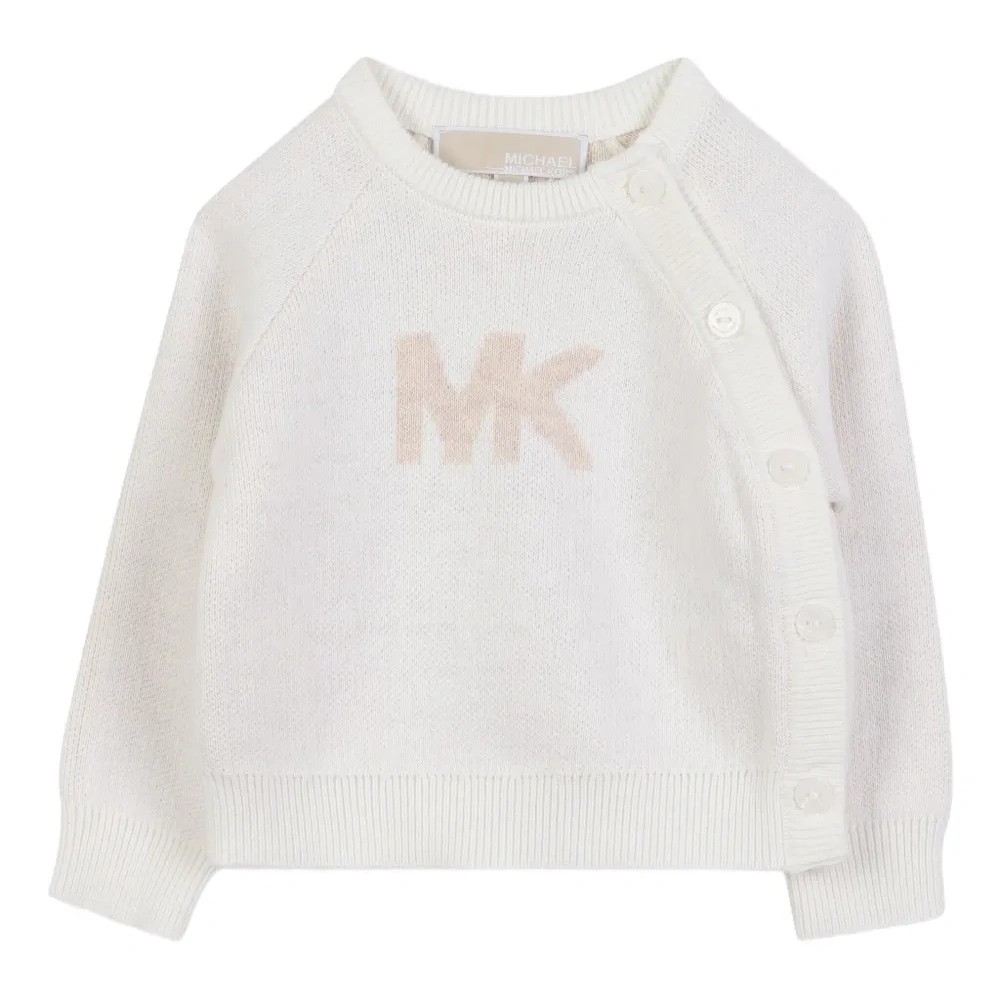 Комплект из топа, брюк и шапки