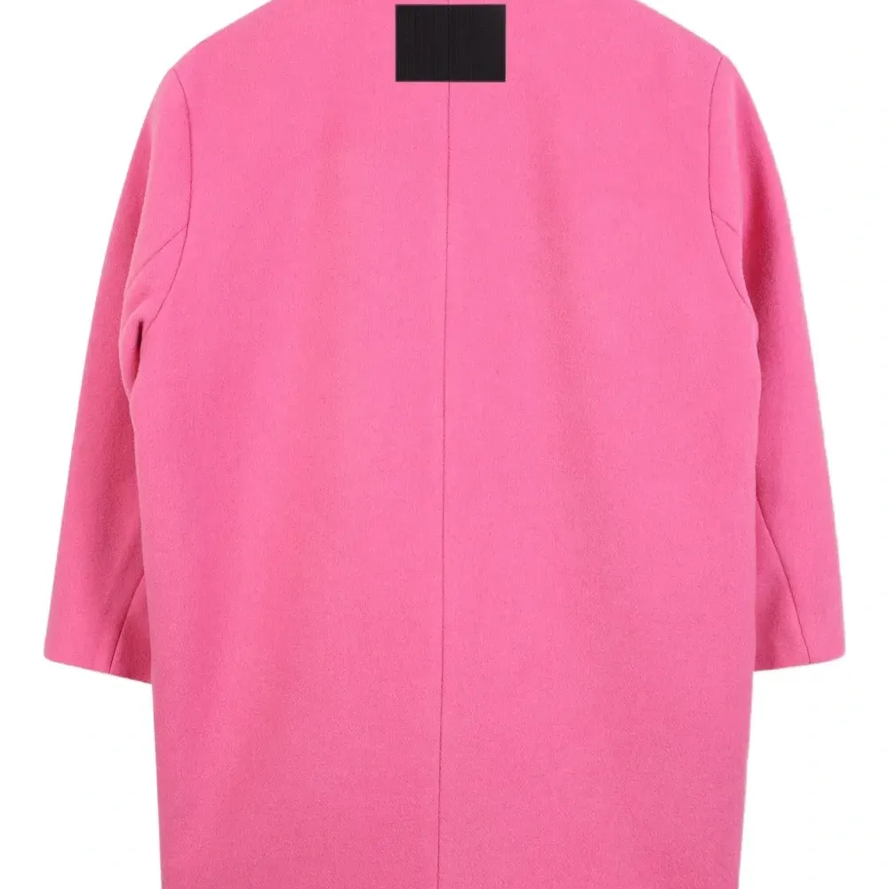 Пальто с вышивкой