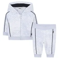 Спортивный костюм с капюшоном и монограммой