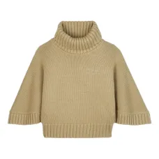 Свитер с высоким воротником