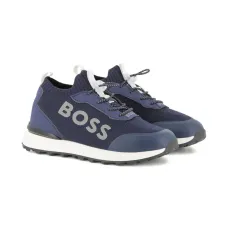 кроссовки с логотипом