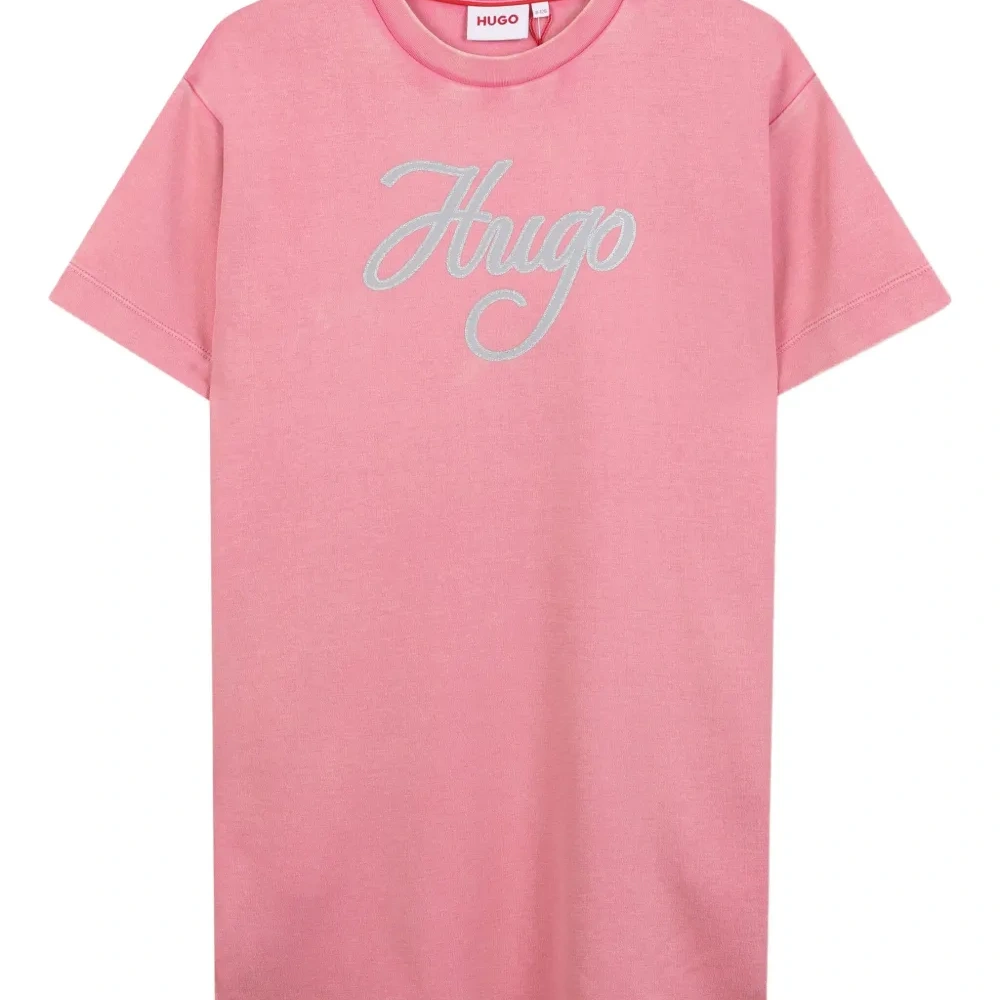 Платье с логотипом