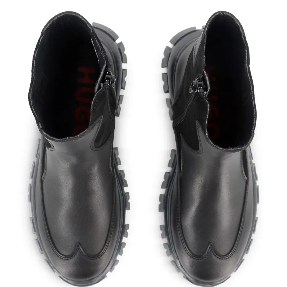 Ботинки с логотипом