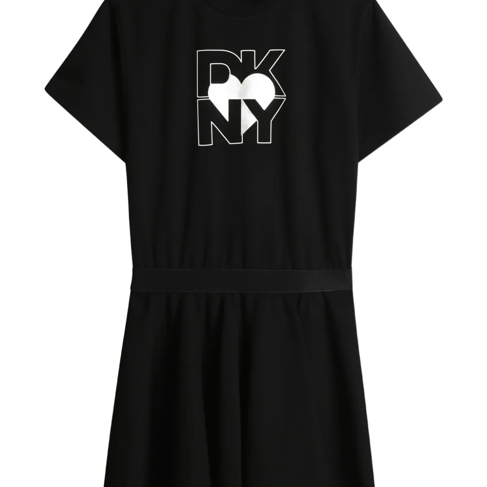 платье с короткими рукавами и логотипом