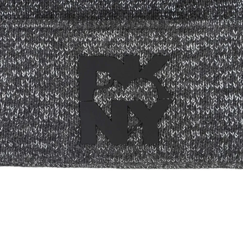 Шапка бини в рубчик