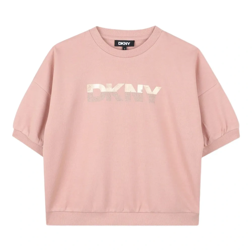 Футболка с объемными рукавами и логотипом