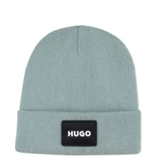 шапка бини с нашивкой-логотипом