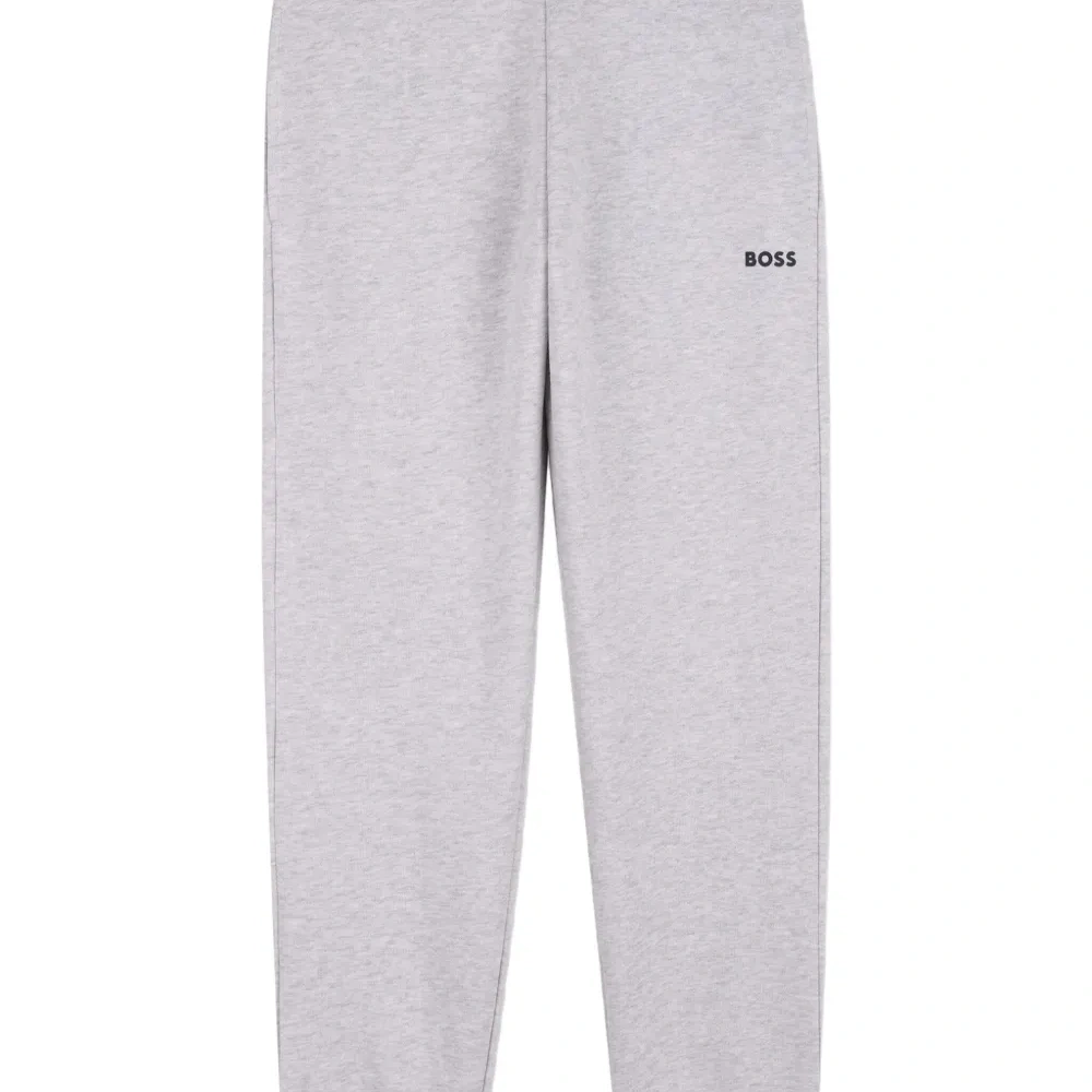 Спортивные брюки с эластичным поясом