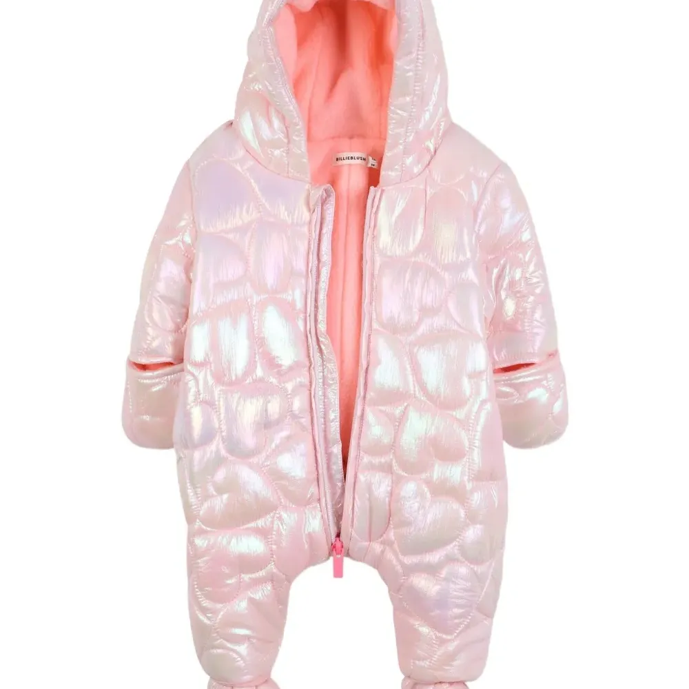 Дутый комбинезон с капюшоном