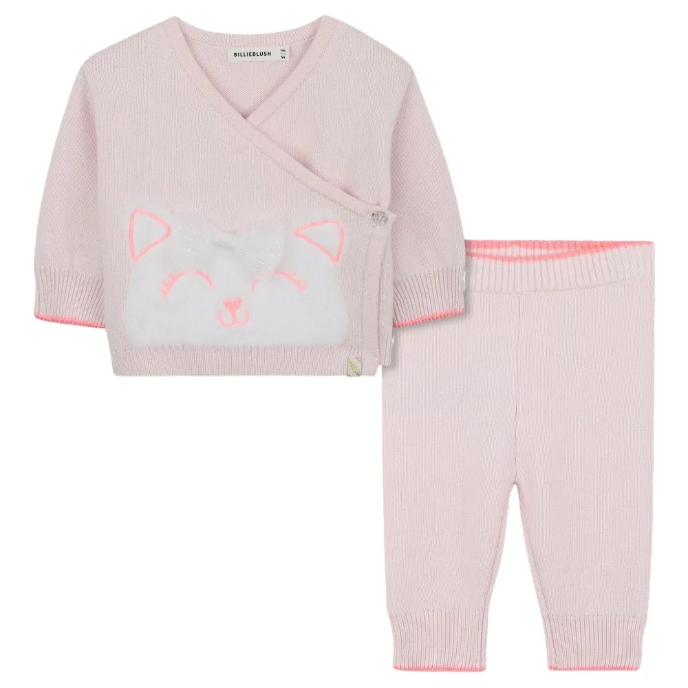 Комплект из топа и легинсов с аппликацией