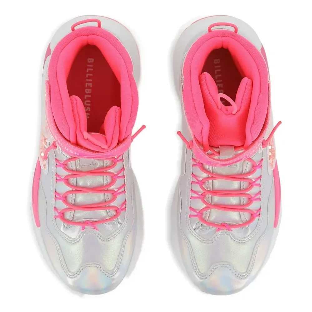 Высокие кроссовки на шнуровке