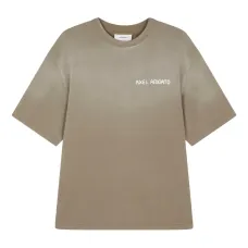 футболка с логотипом