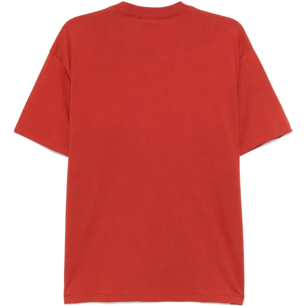 футболка с нашивкой-логотипом