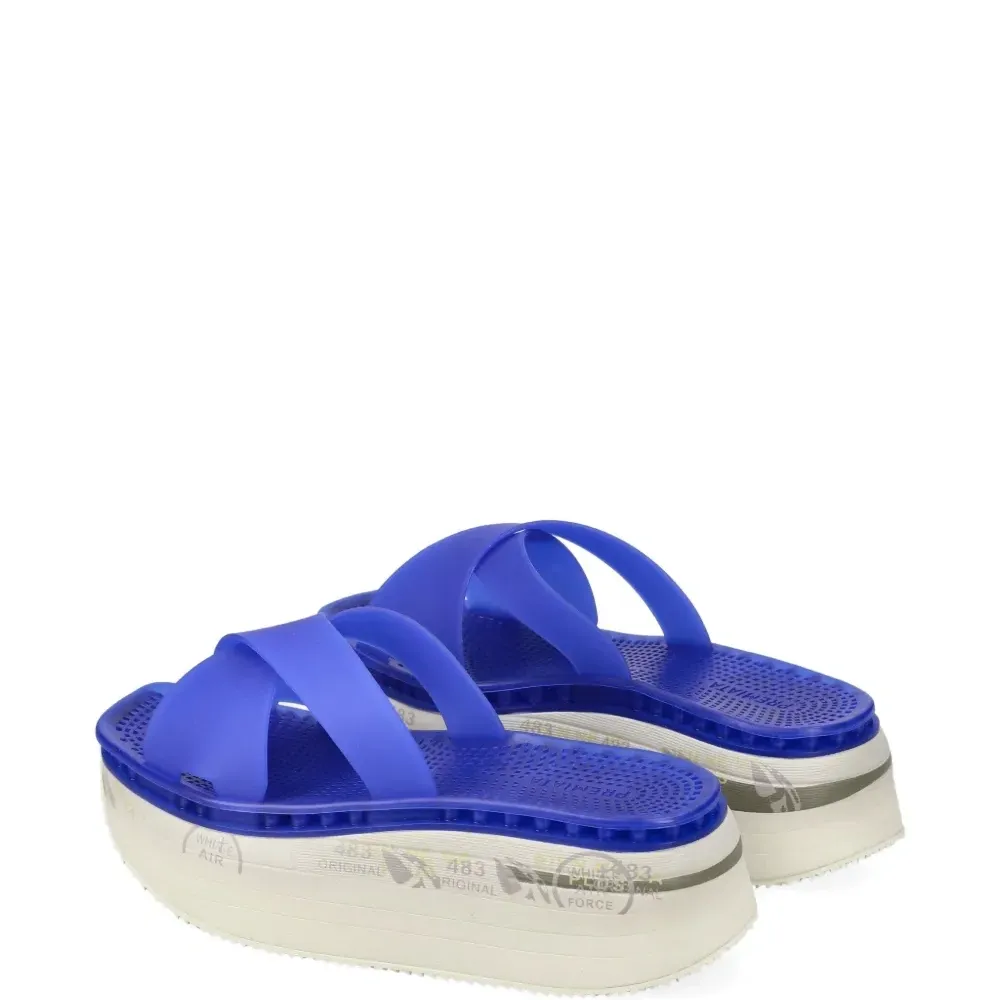 Шлепанцы Moura