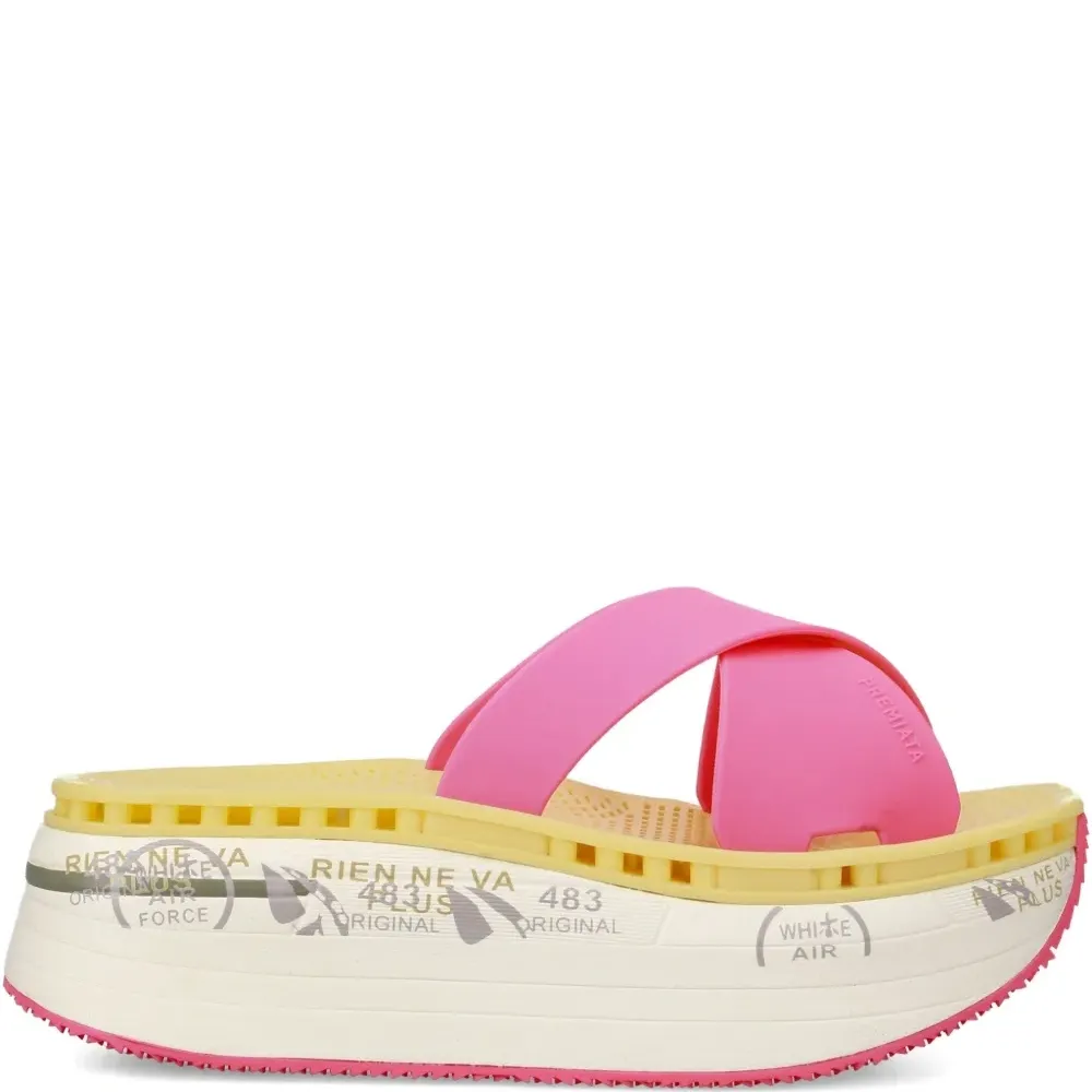 Шлепанцы Moura