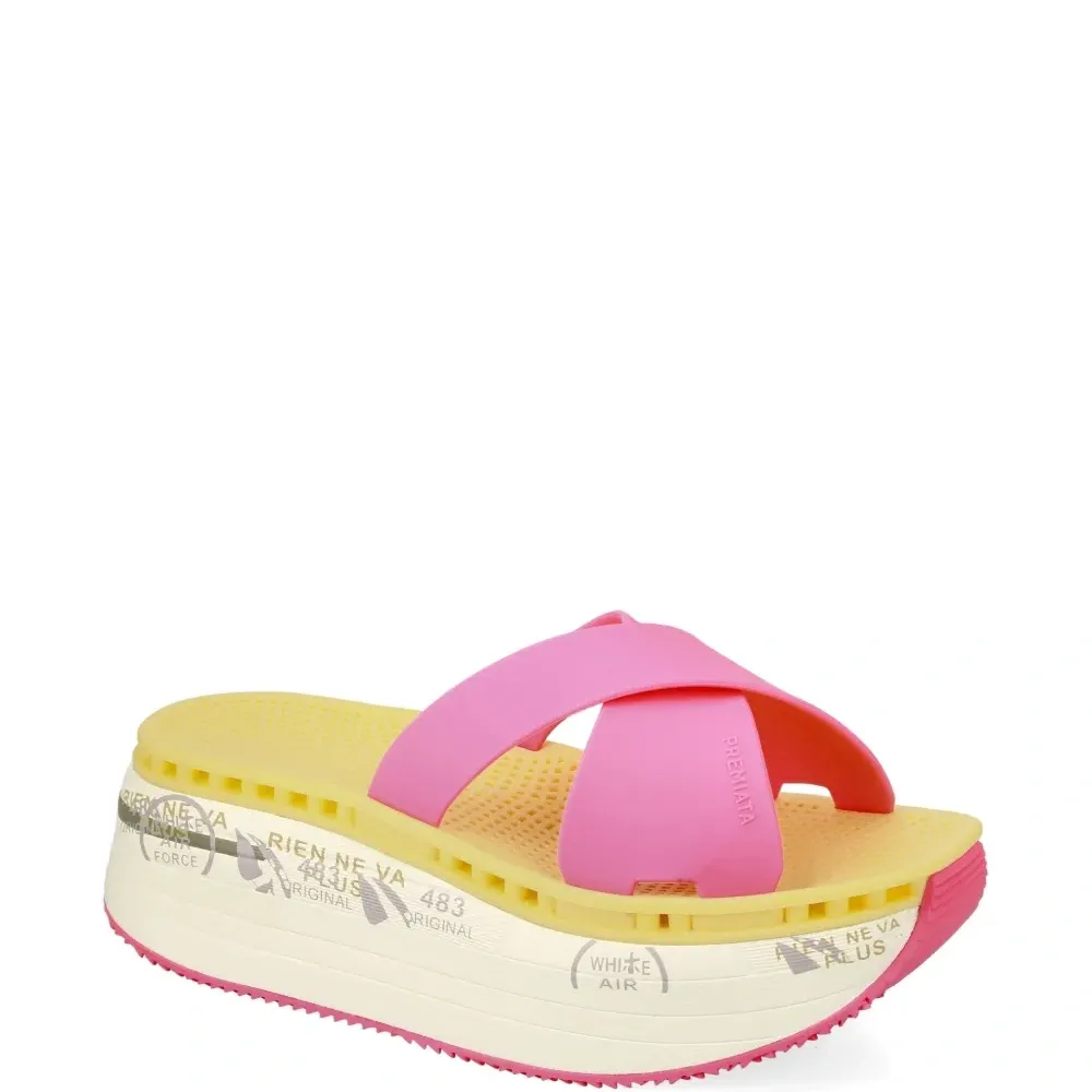 Шлепанцы Moura