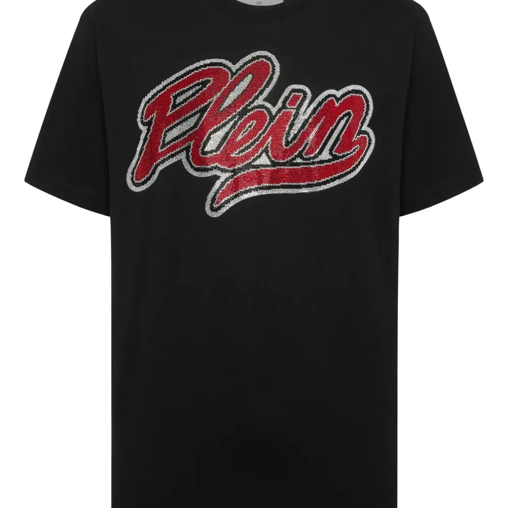 Футболка с логотипом