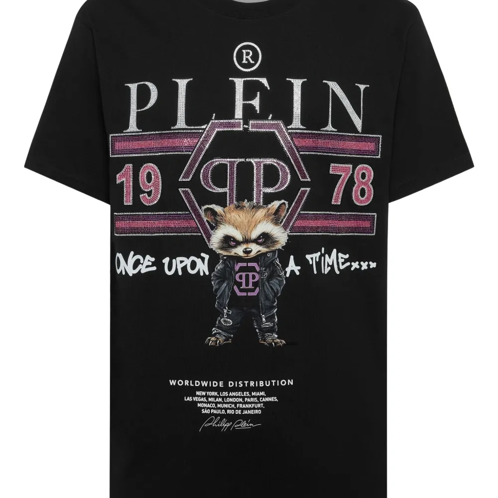 Футболка с графичным принтом