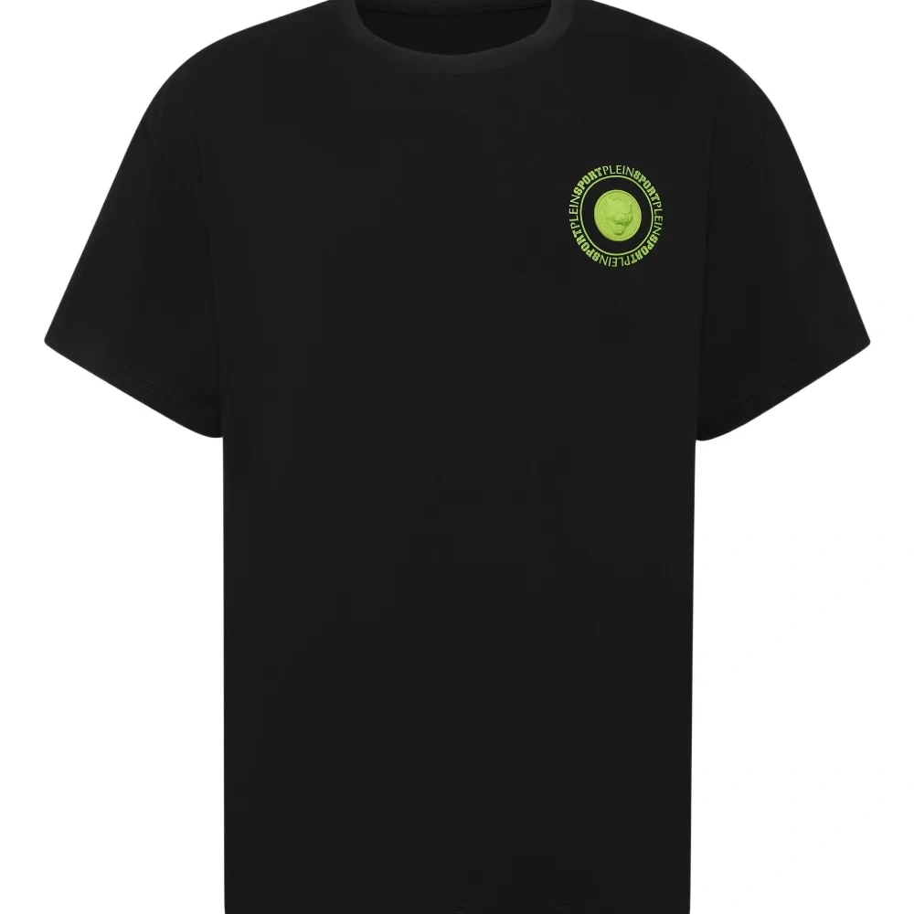 Футболка с логотипом