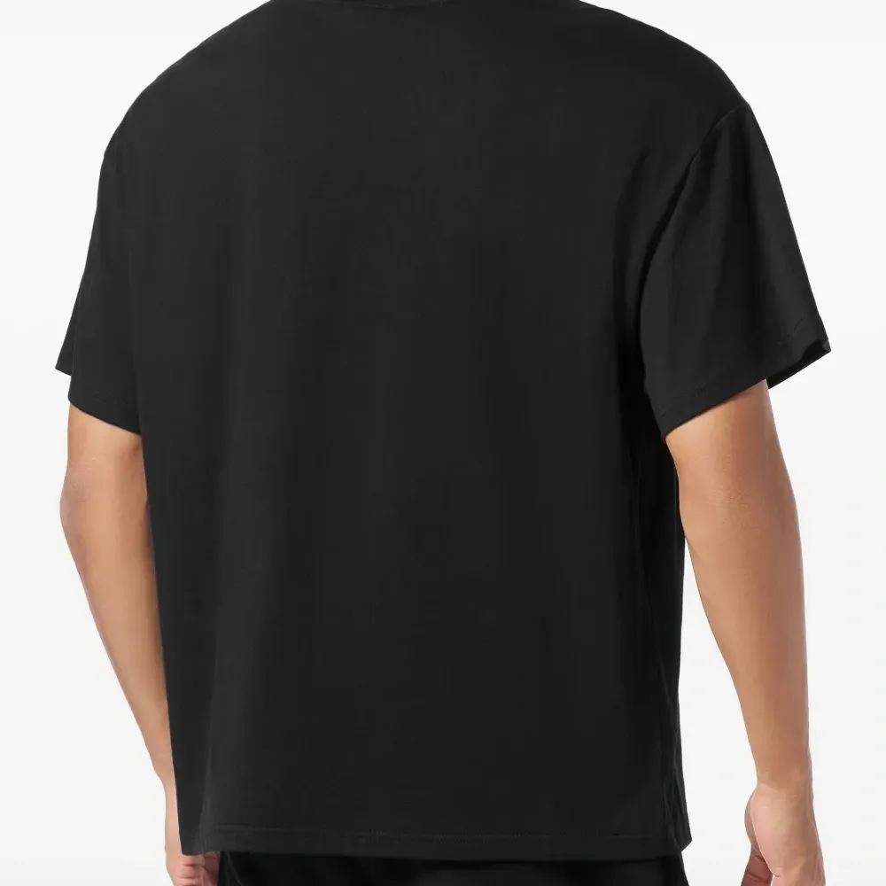 Футболка с логотипом