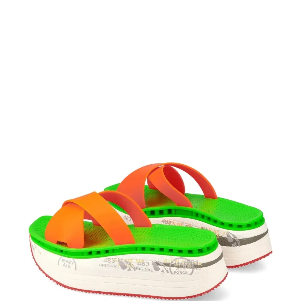 Шлепанцы Moura Шлепанцы Moura