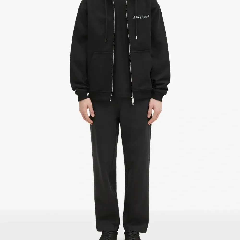 худи с графичным принтом худи с графичным принтом