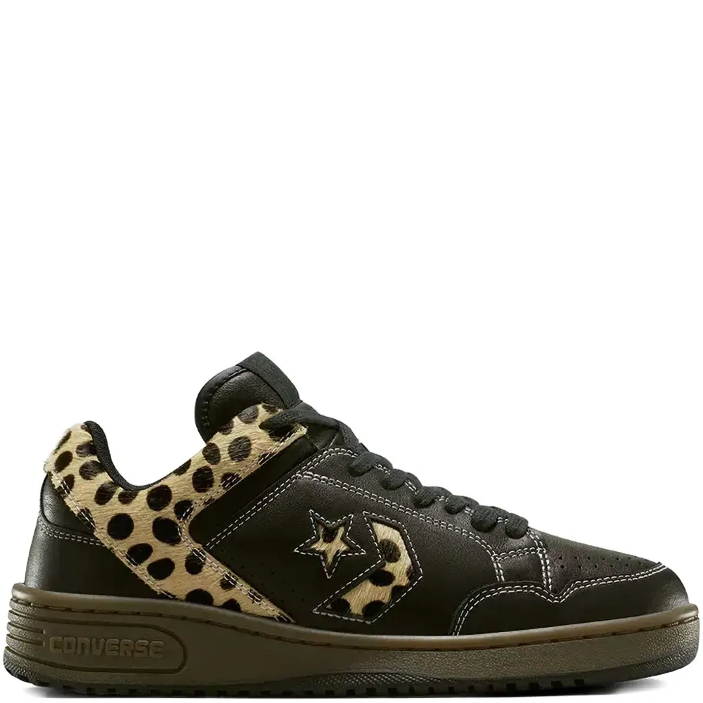 кроссовки Weapon