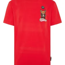 Футболка с нашивкой