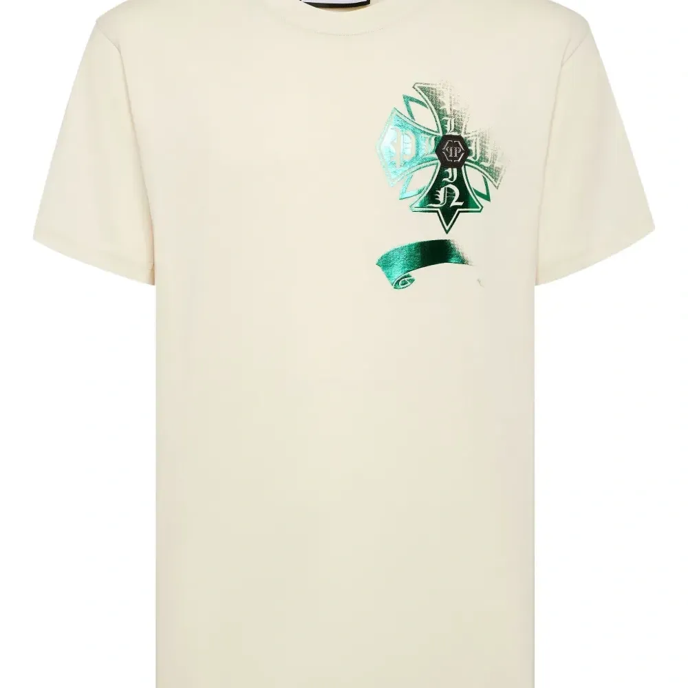 Футболка с круглым вырезом