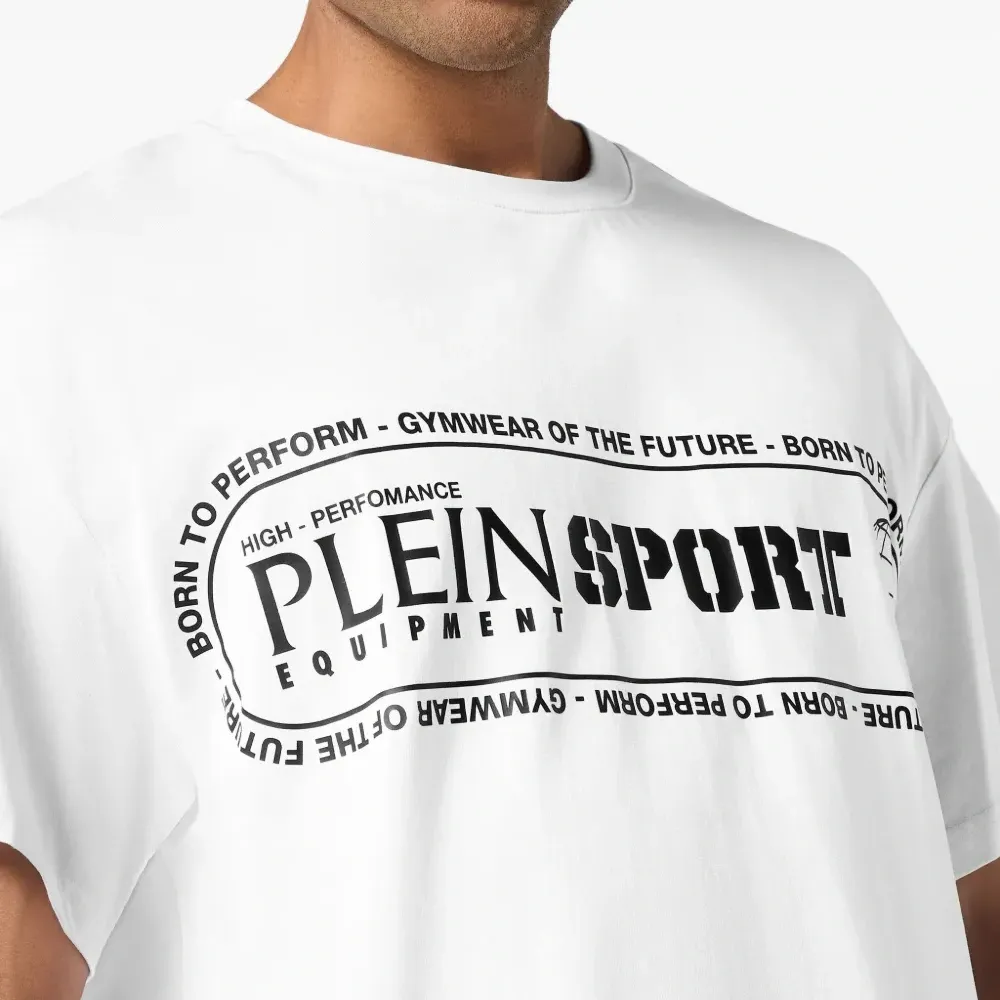 Футболка с логотипом Футболка с логотипом