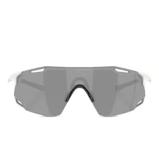 Солнцезащитные очки в геометричной оправе Солнцезащитные очки в геометричной оправе