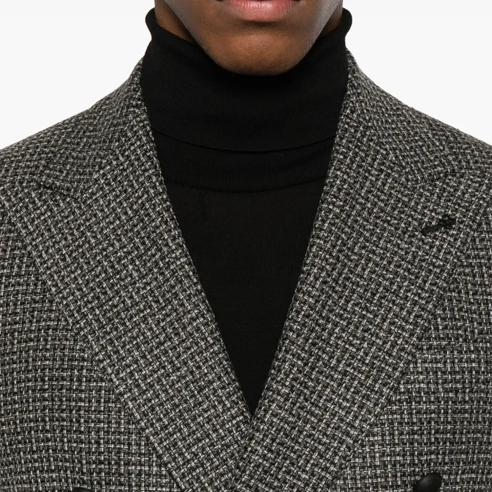 Двубортный пиджак