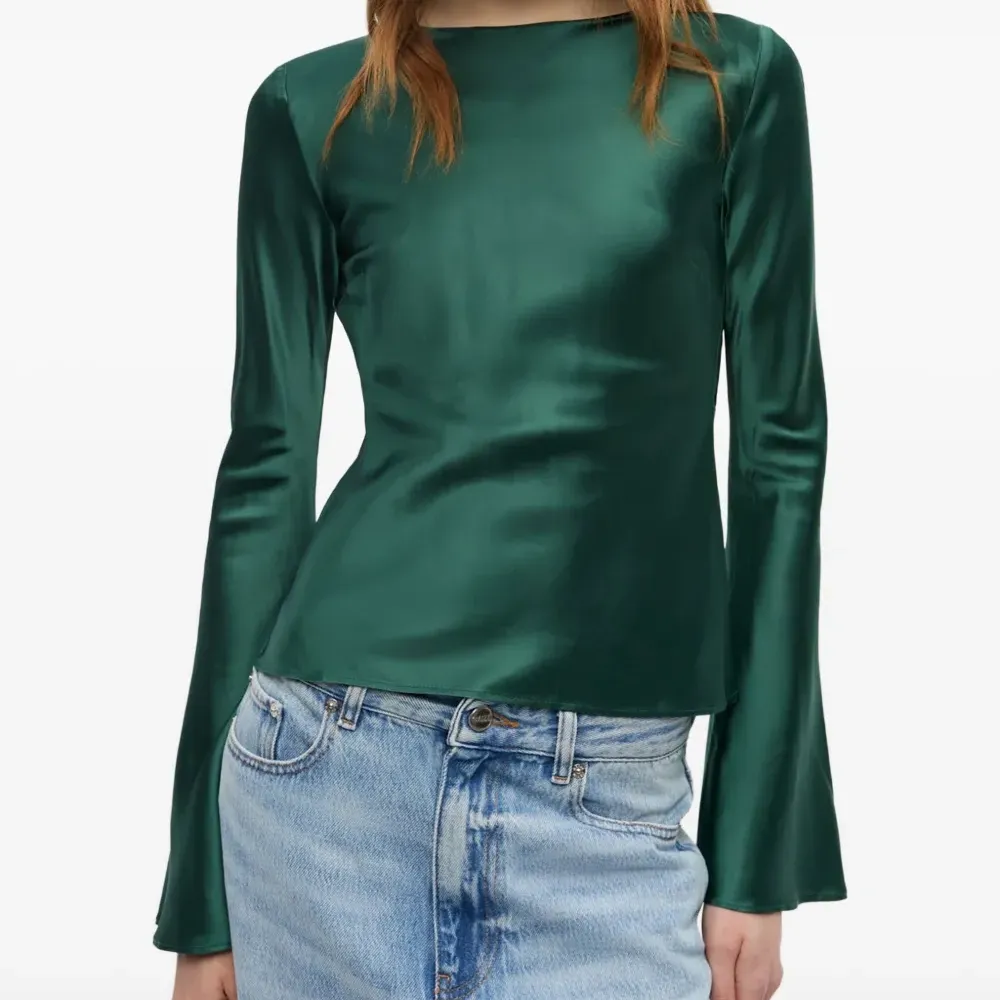 атласная блузка