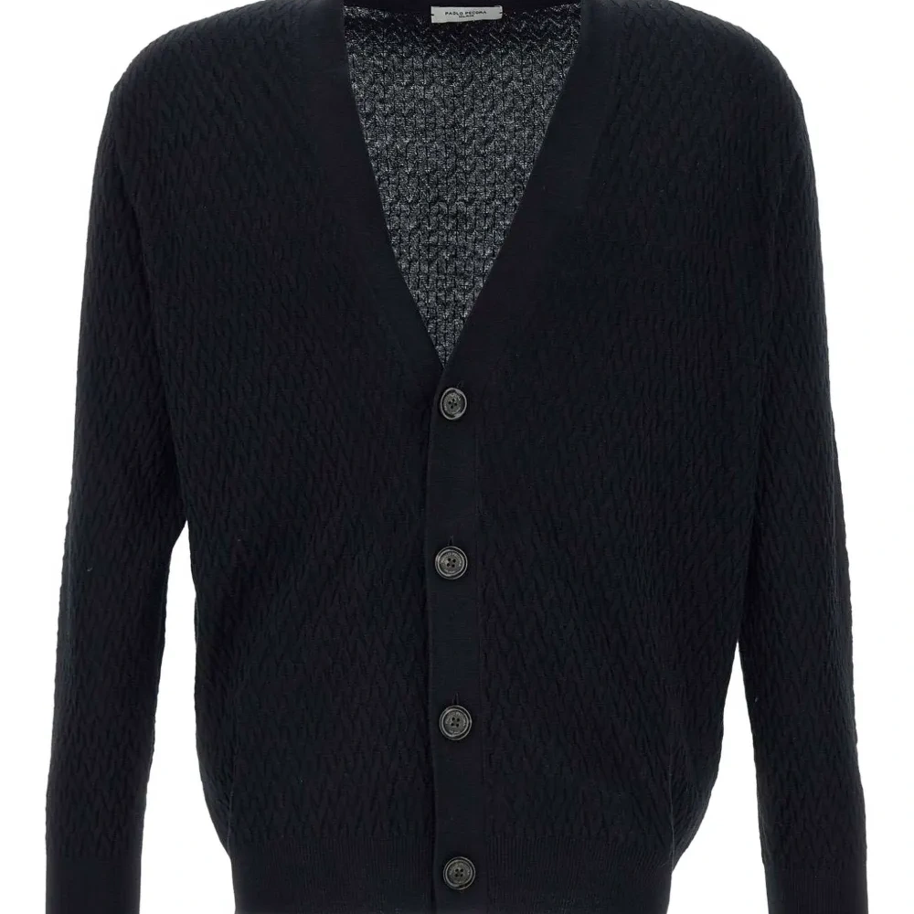 Кардиган на пуговицах