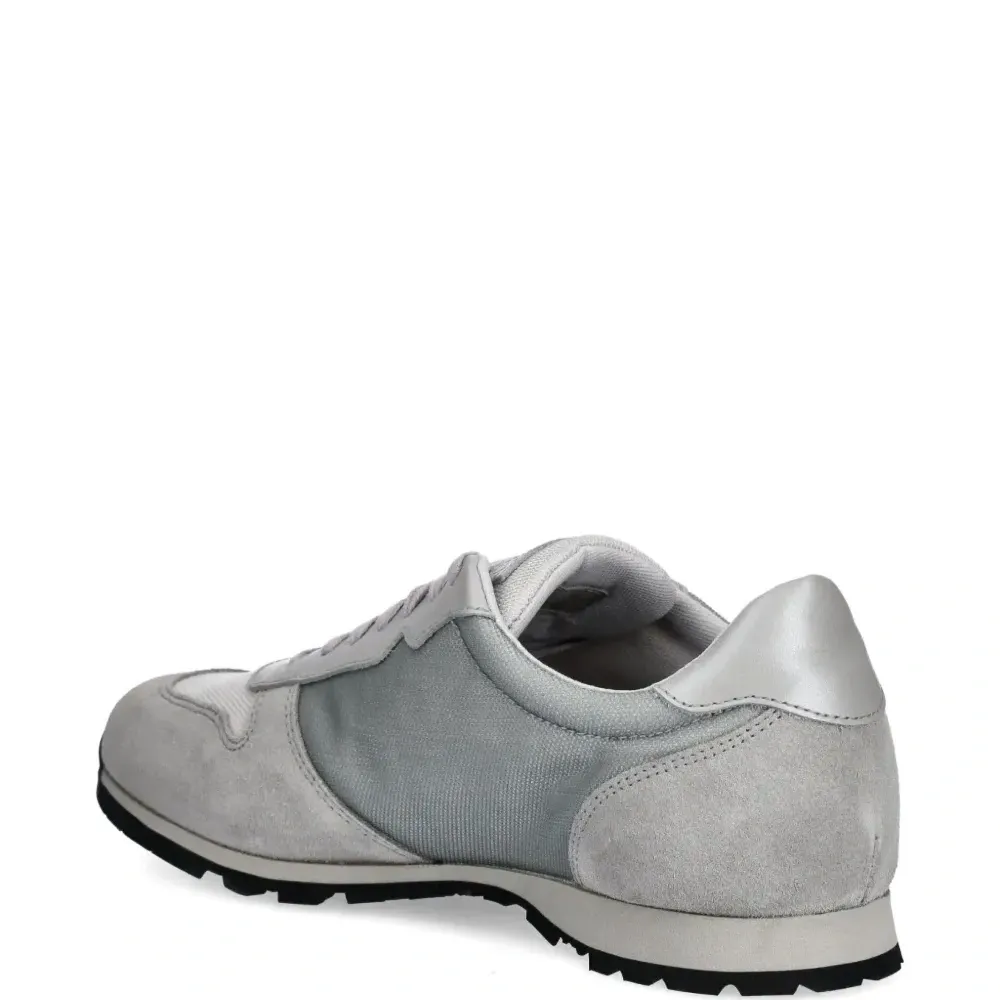 Кеды на шнуровке