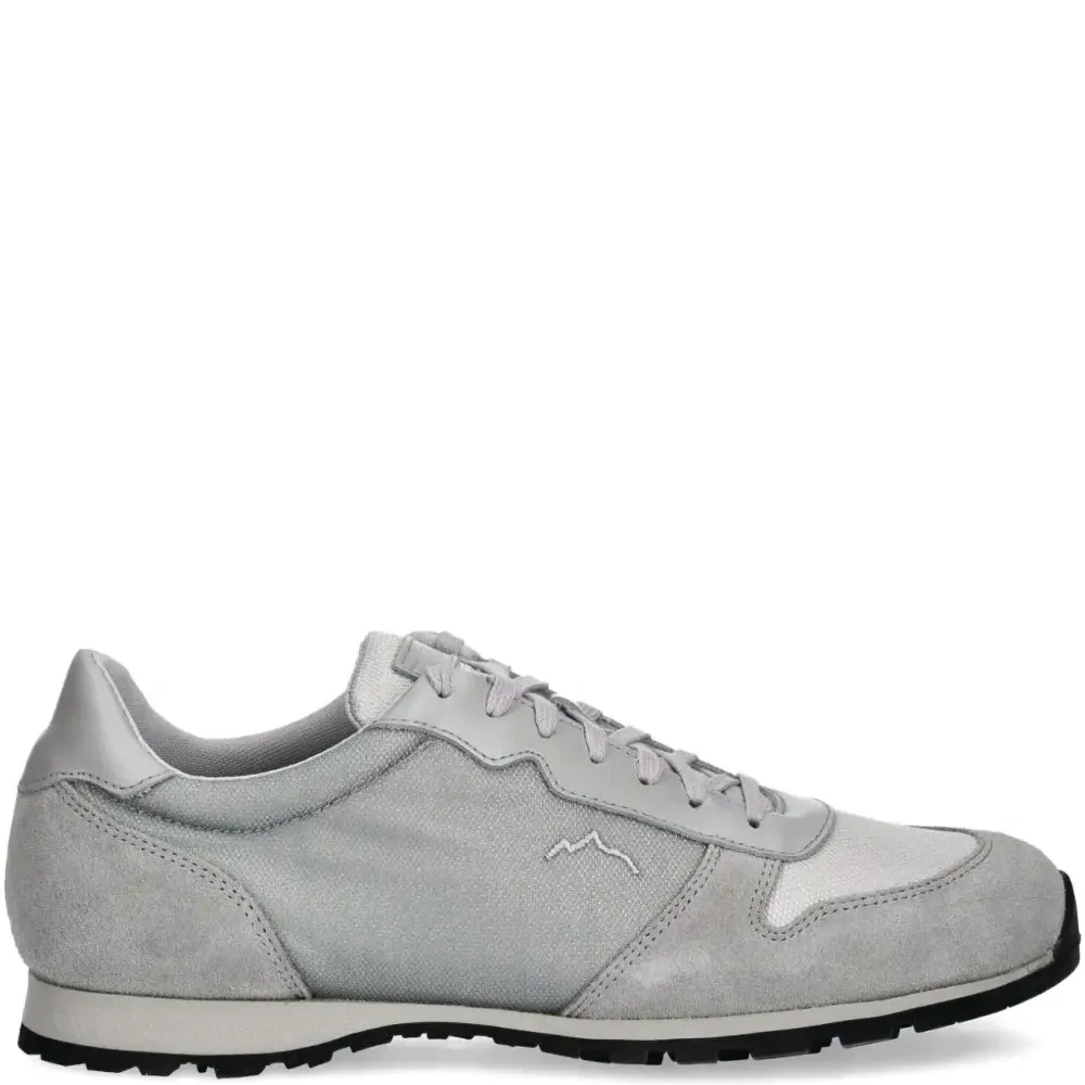 Кеды на шнуровке