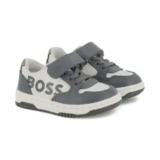 кроссовки с логотипом