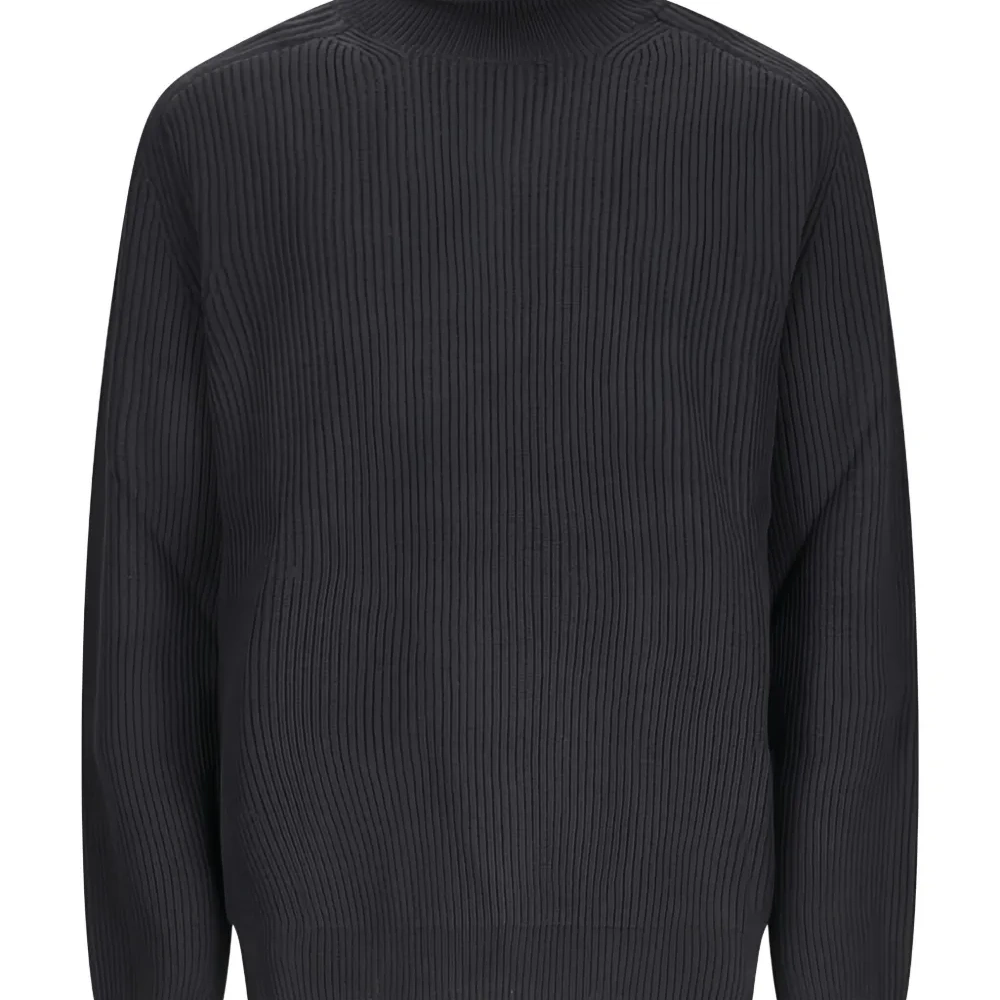 Джемпер в рубчик