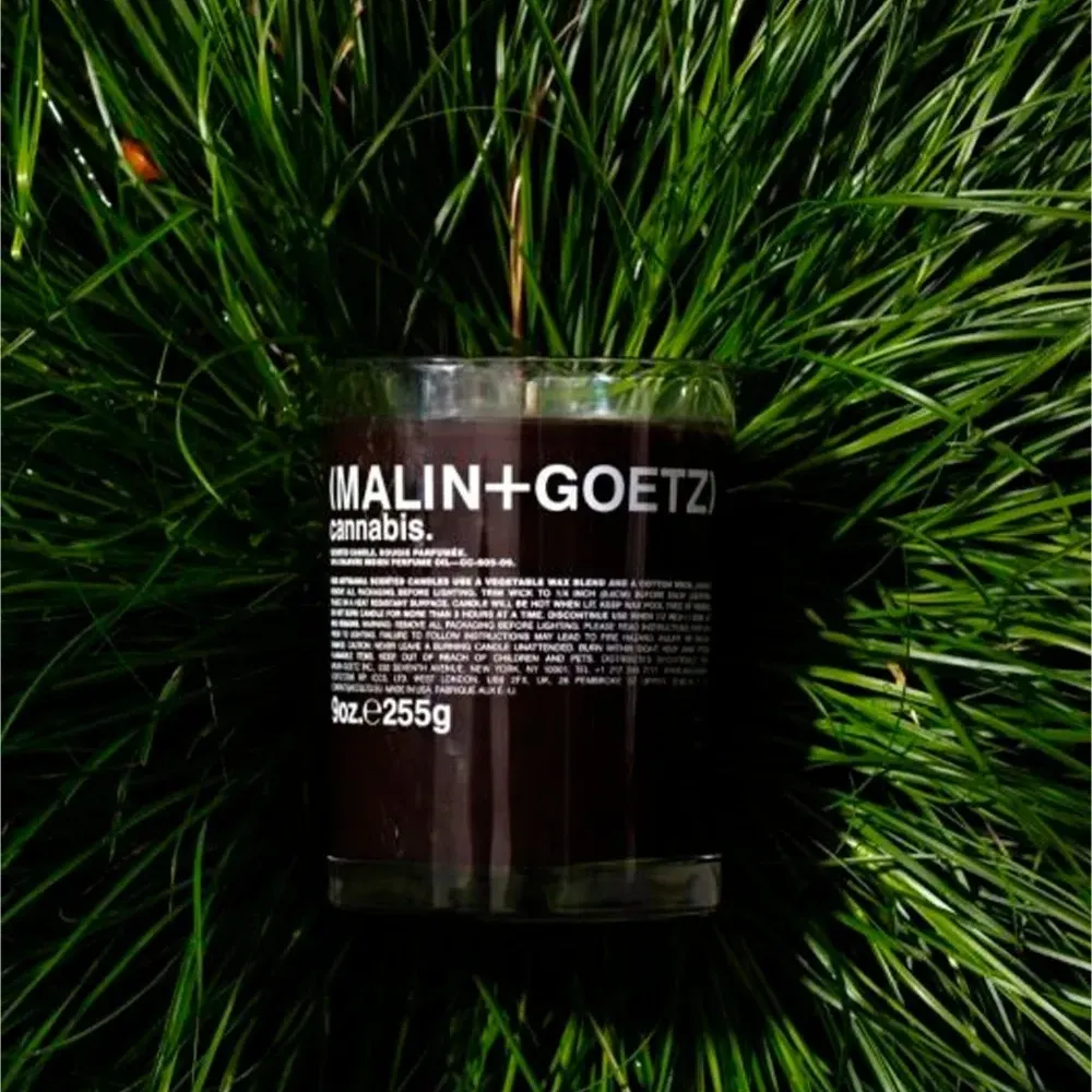 Свеча с принтом (260 г)