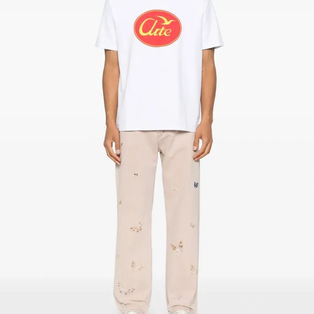 Футболка с круглым вырезом